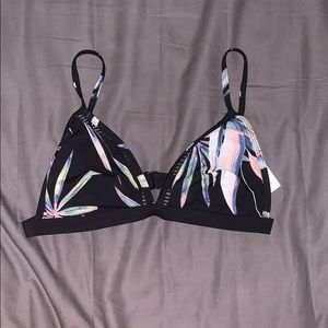 Roxy bikini top